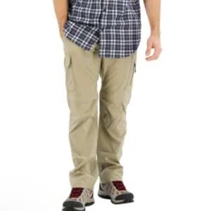 Columbia cargo khaki pants sz L